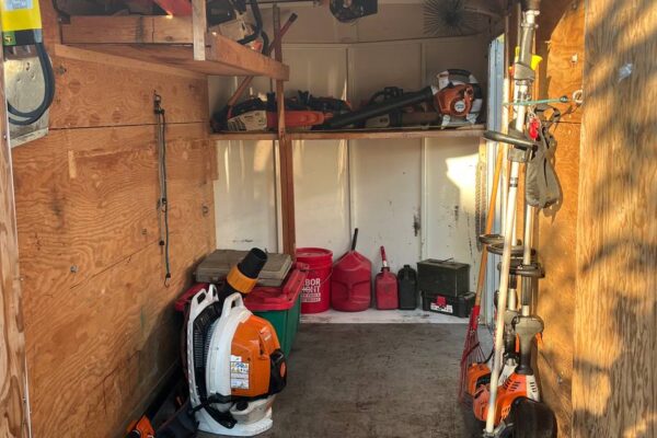 photo_5134501968238807991_y